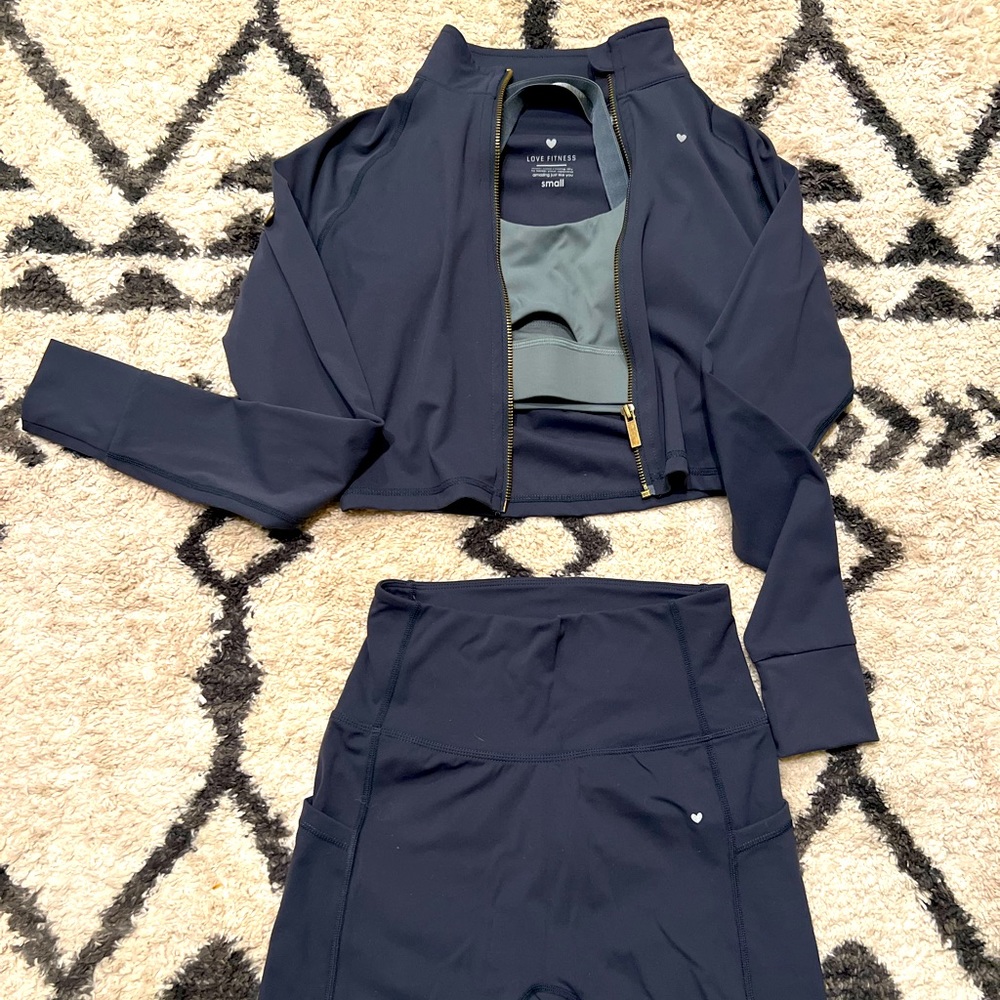 🌟 LOVE FITNESS Activewear Set!